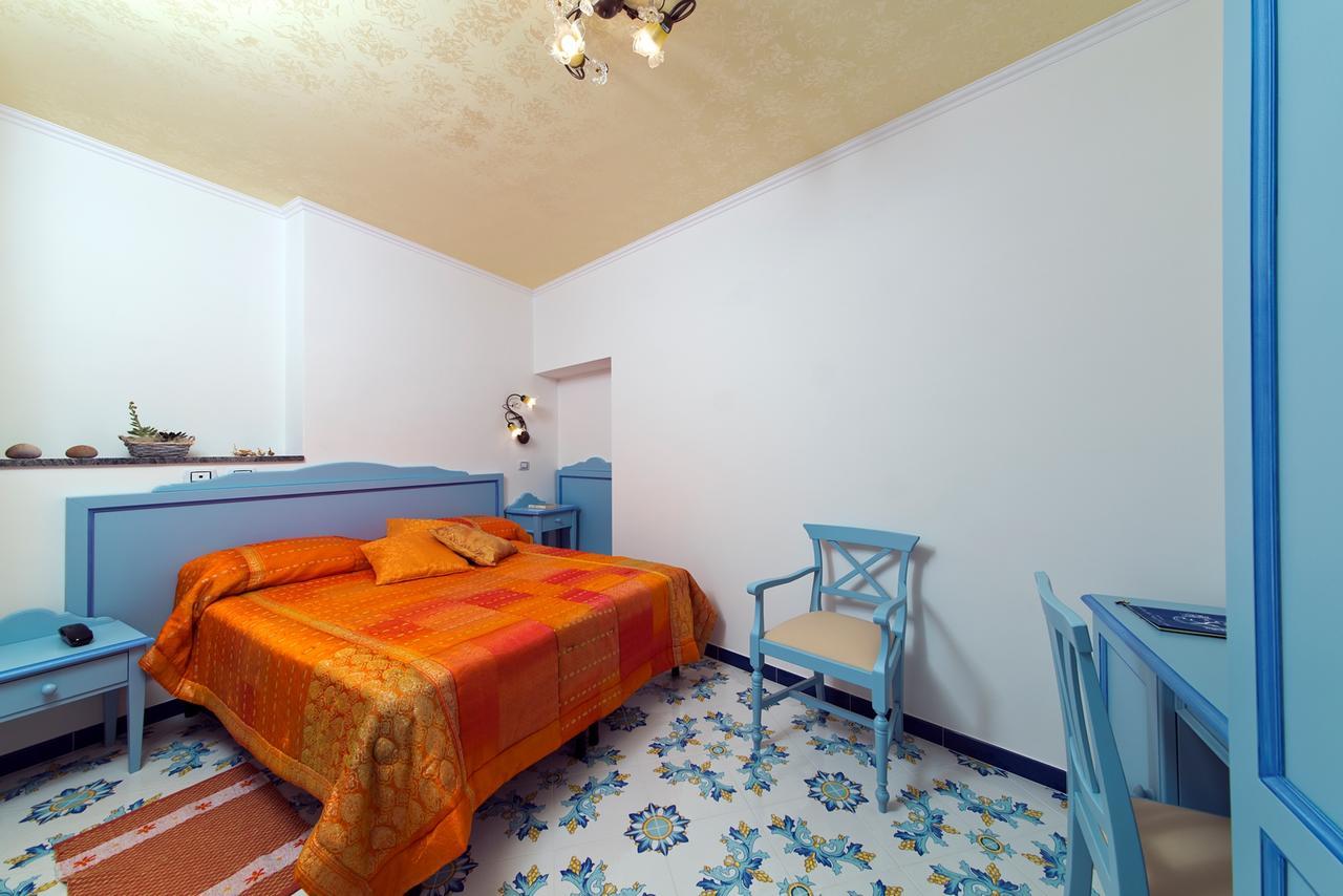 Hotel Giardino Delle Ninfe E La Fenice Ίσκια Εξωτερικό φωτογραφία